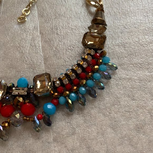 Crystal & Beaded Statement Necklace -Perfect Shape - Picture 8 of 10